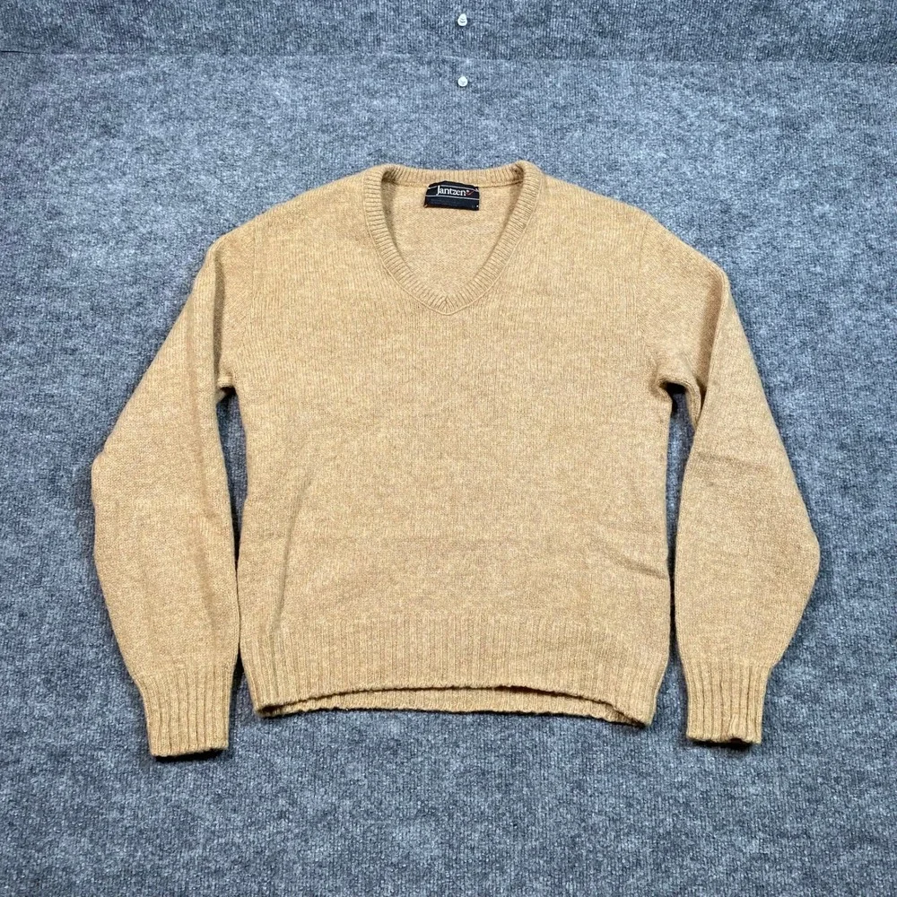Jantzen Mens V-Neck Sweater Camel Tan Knit Long Sleeve Ribbed Trim Size M